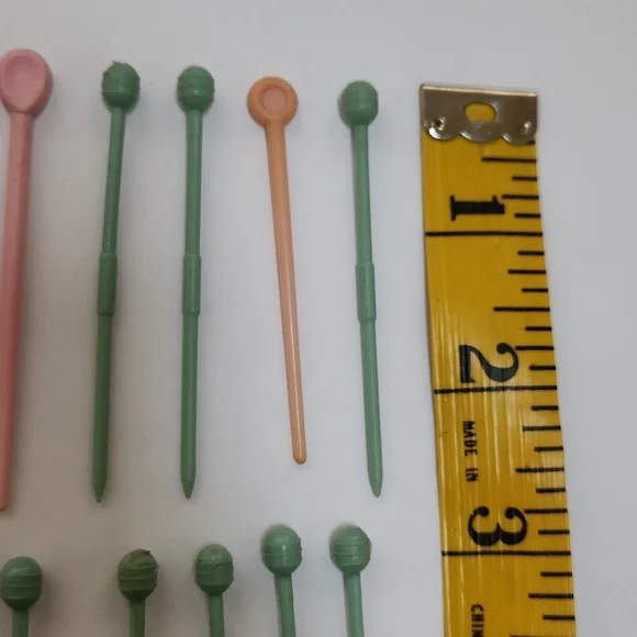 Vintage Plastic Pink Blue Peach Hair Roller Picks Pins Curlers hairstyling - Picture 7 of 7